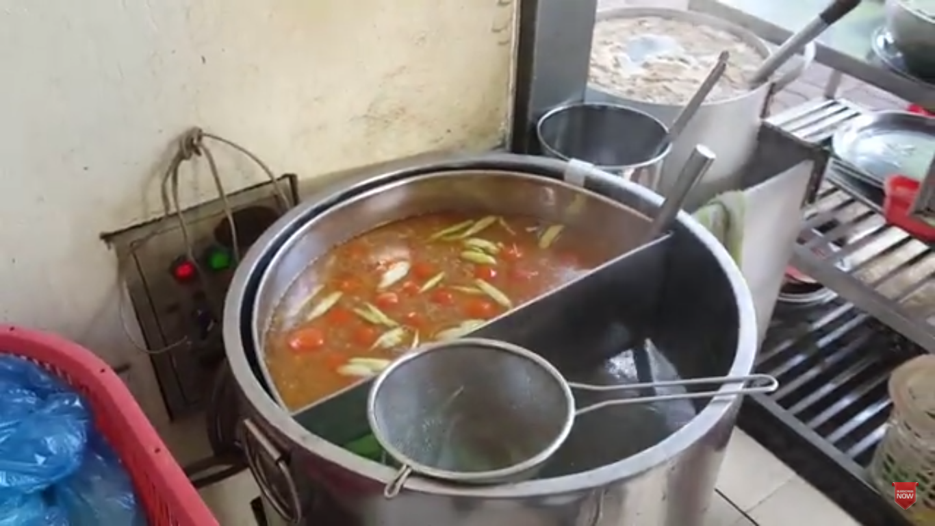 Cách sử dụng nối bún nấu nước lèo
