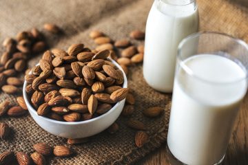 Xu hướng dùng sữa thực vật tự làm của giới trẻ năm 2019